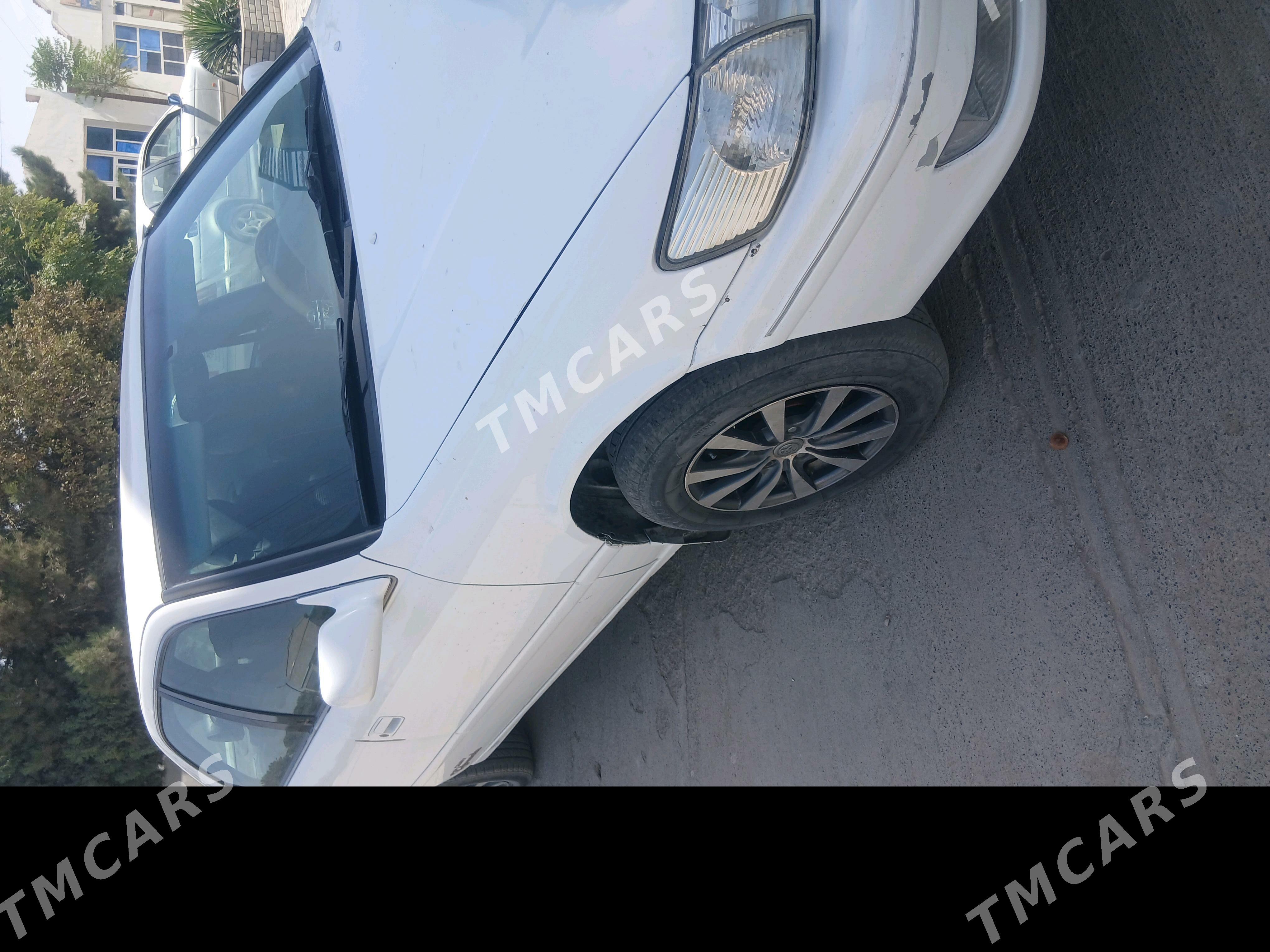 Toyota Camry 2001 - 135 000 TMT - Халач - img 5