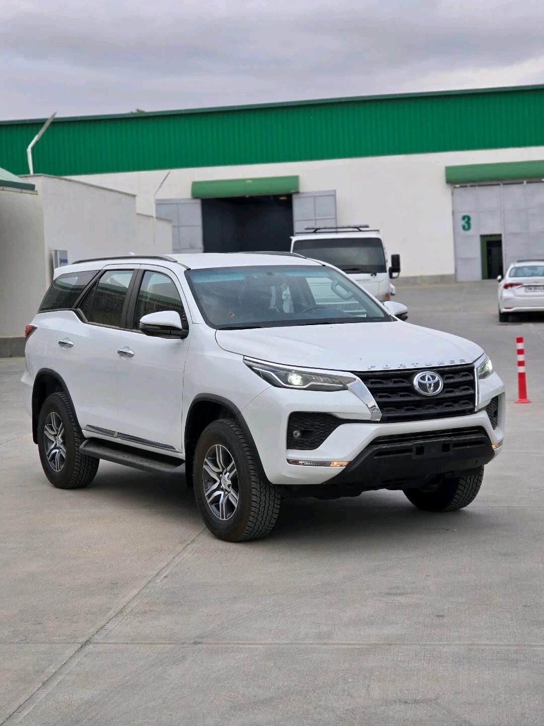 Toyota Fortuner 2024 - 660 000 TMT - 11 mkr - img 5