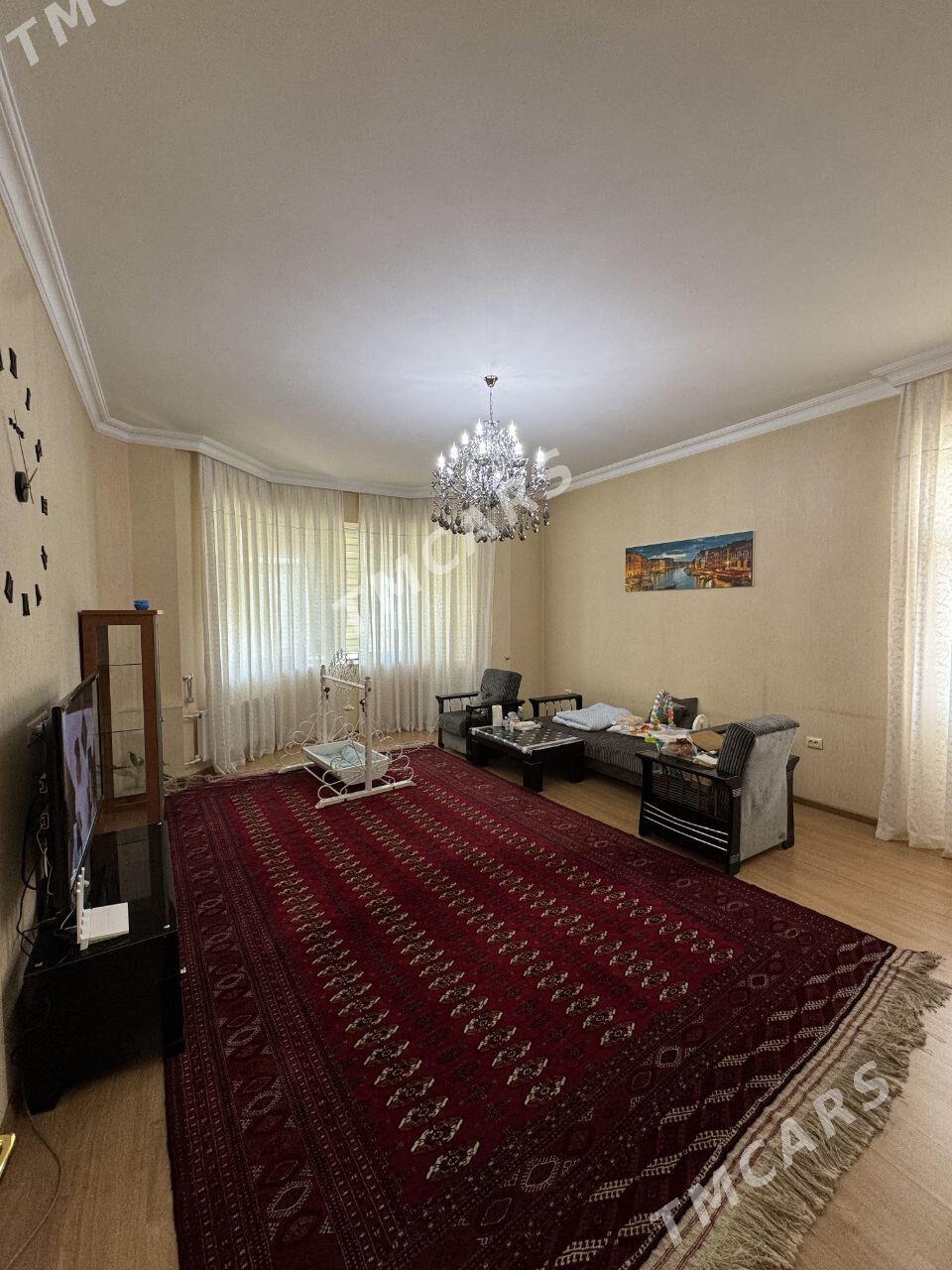 ЛЕНИНА 3 КОМ 120 М2 - Aşgabat - img 3