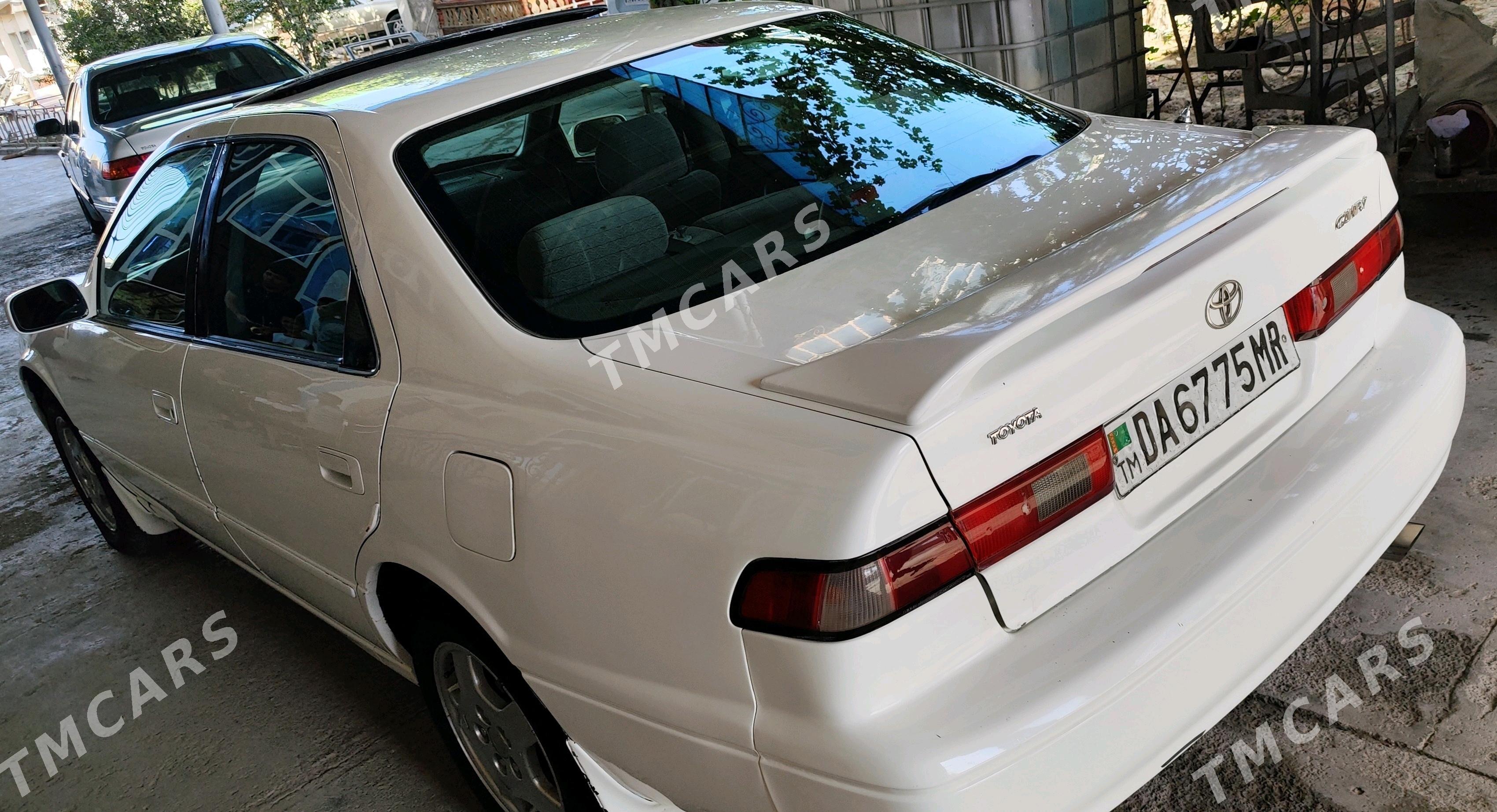 Toyota Camry 1997 - 140 000 TMT - Байрамали - img 2