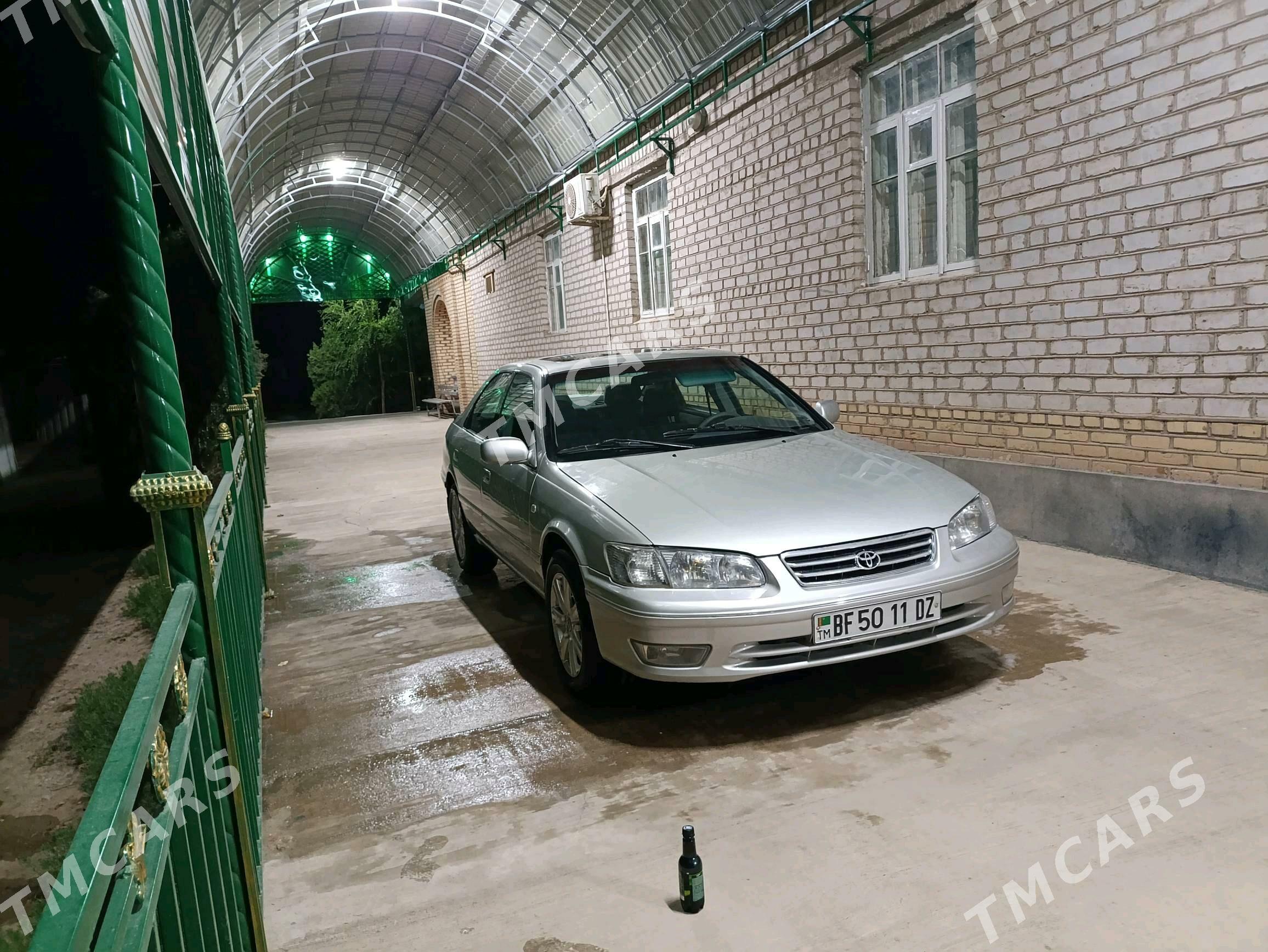 Toyota Camry 2001 - 145 000 TMT - Дашогуз - img 6