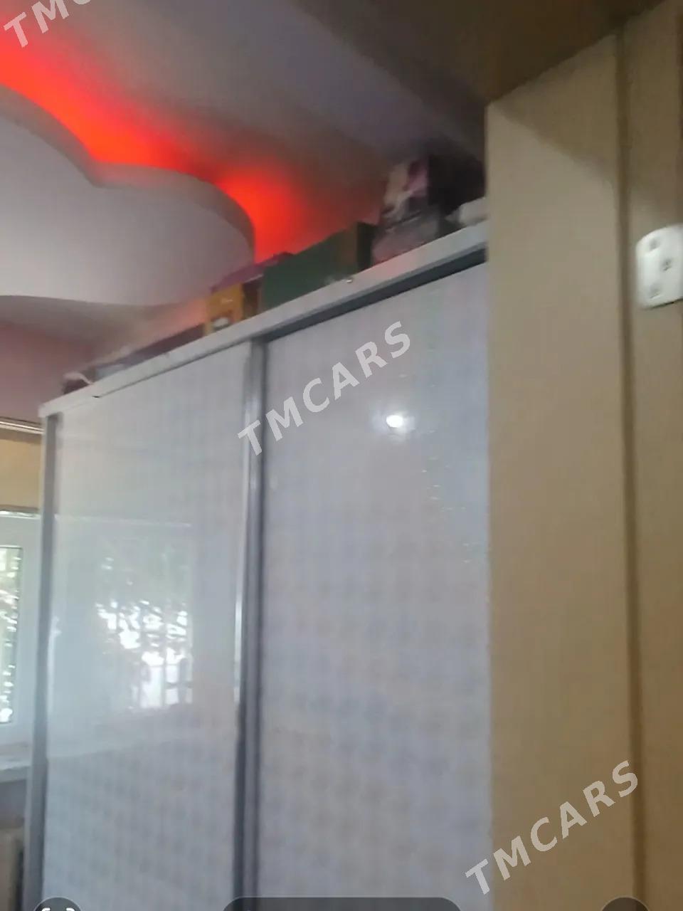 10МКР 4/1ЭТ 2КОМН!!! - Aşgabat - img 2