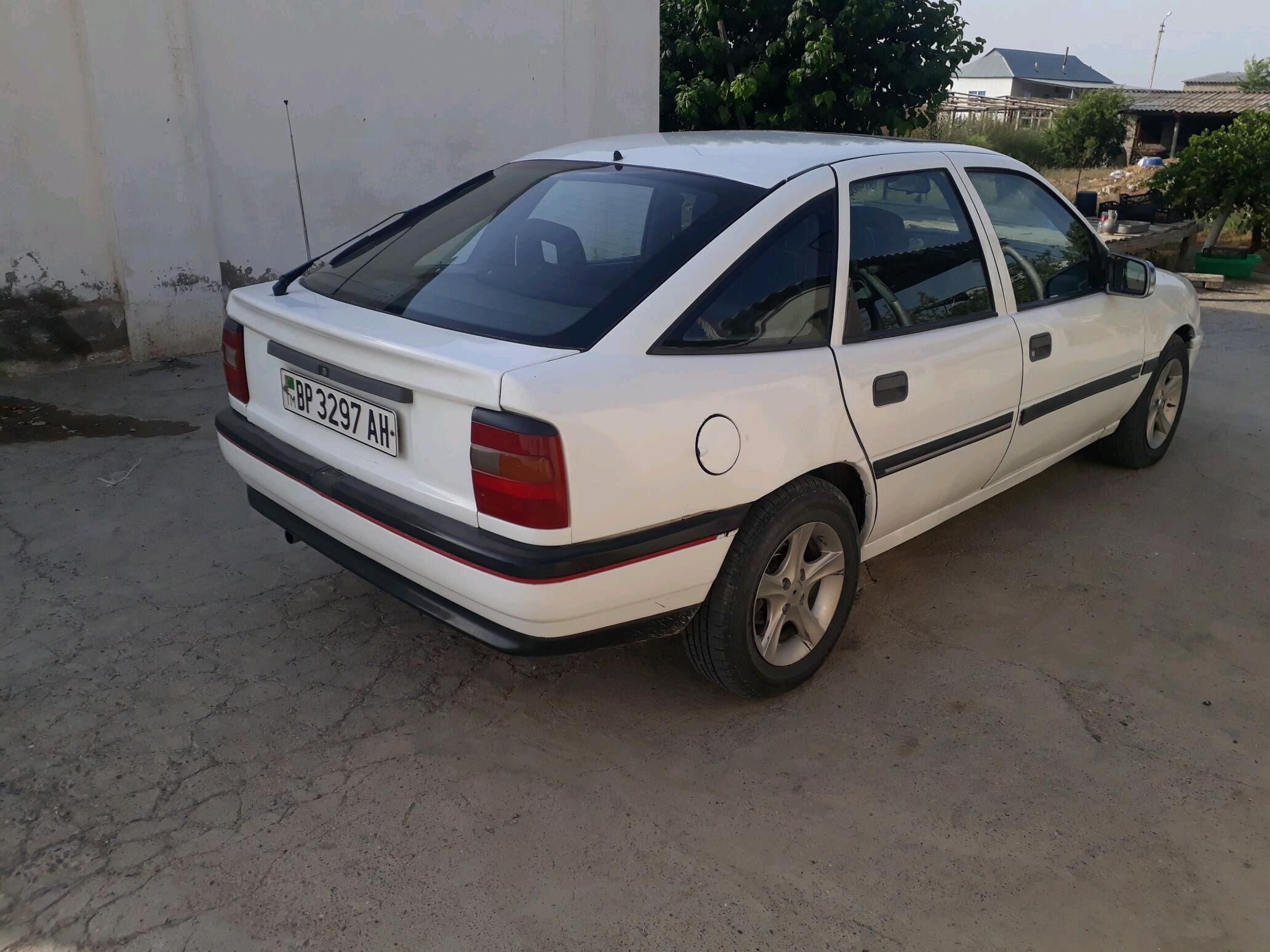 Opel Vectra 1990 - 30 000 TMT - Гёкдепе - img 4