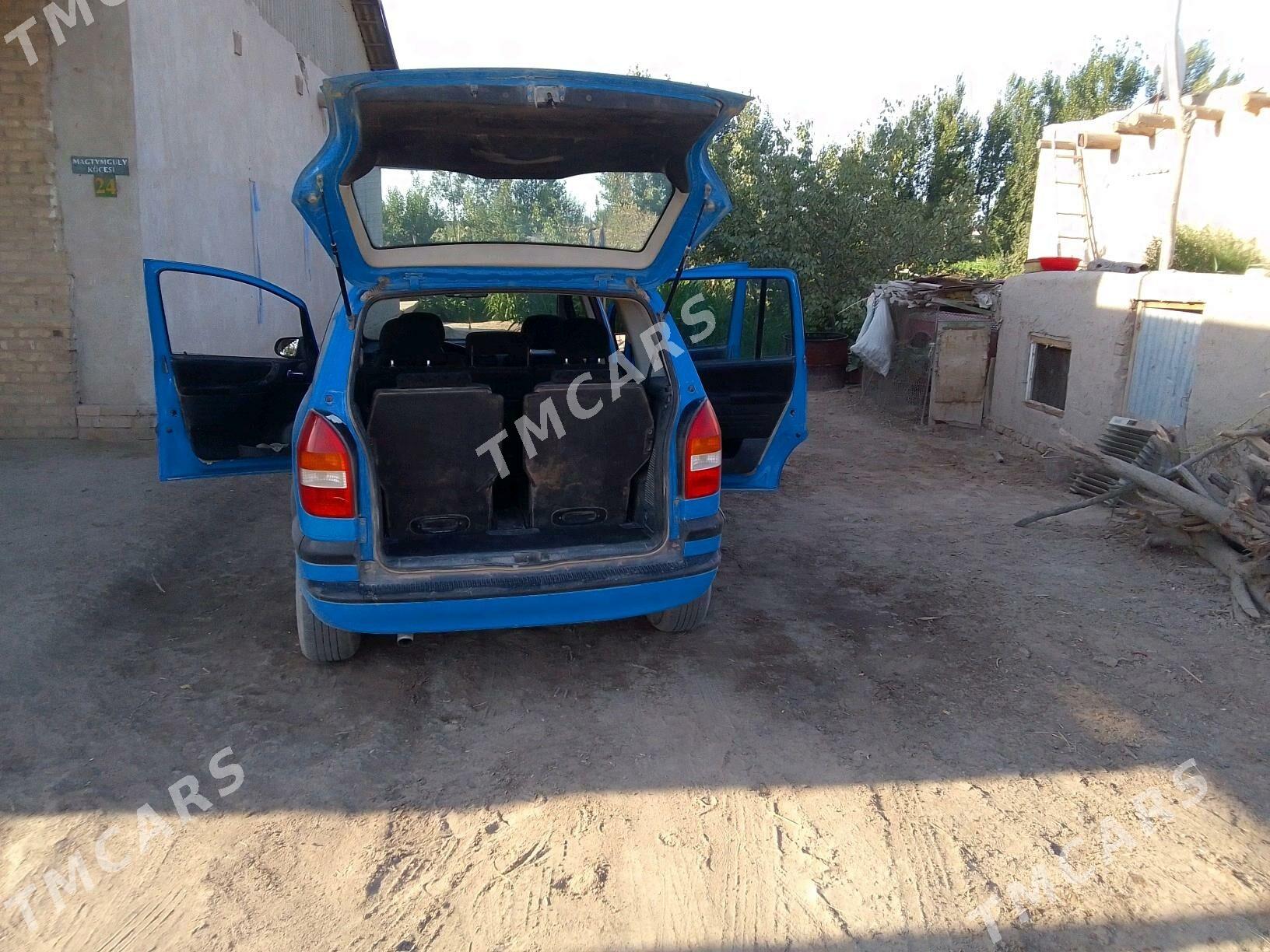 Opel Zafira 2001 - 75 000 TMT - Gurbansoltan Eje - img 3