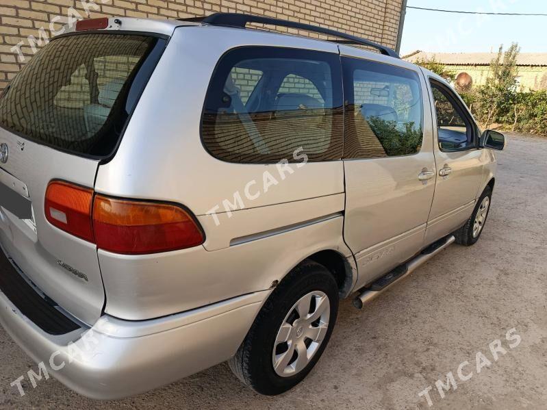 Toyota Sienna 1999 - 120 000 TMT - Mary - img 8