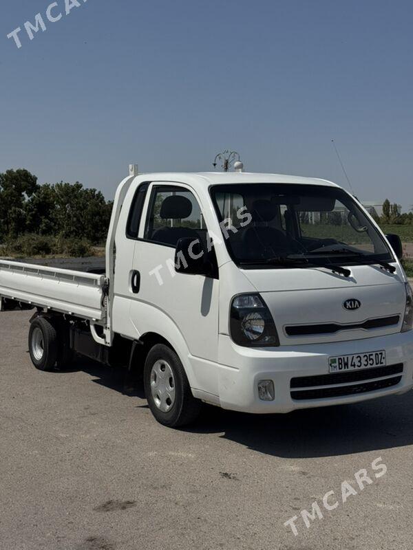 Kia Bongo 2014 - 180 000 TMT - Daşoguz - img 2