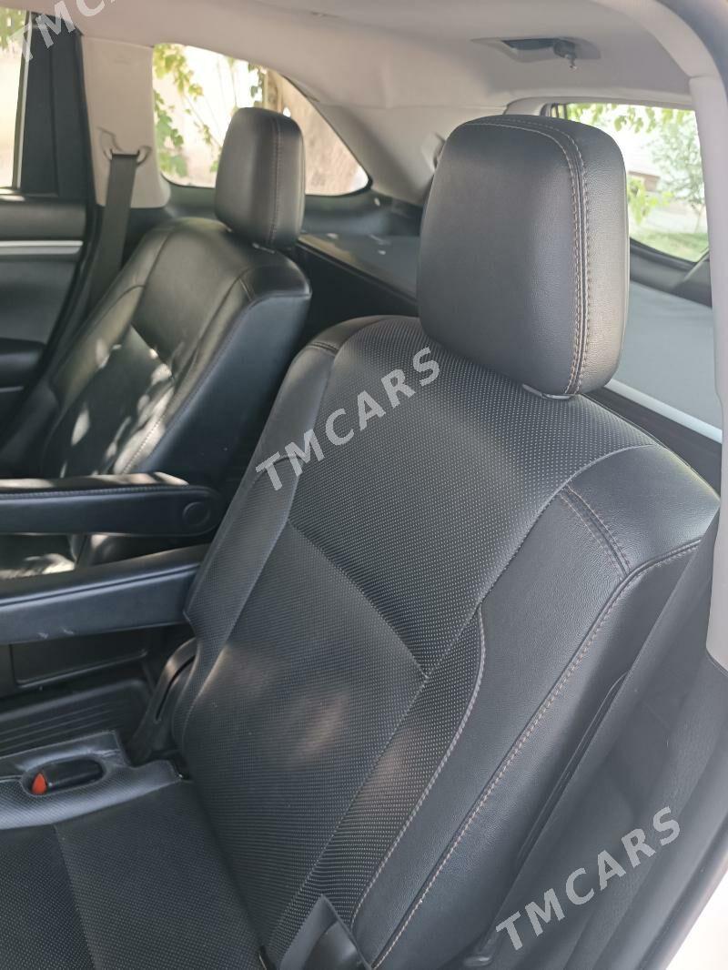 Toyota Highlander 2019 - 398 000 TMT - Ашхабад - img 8