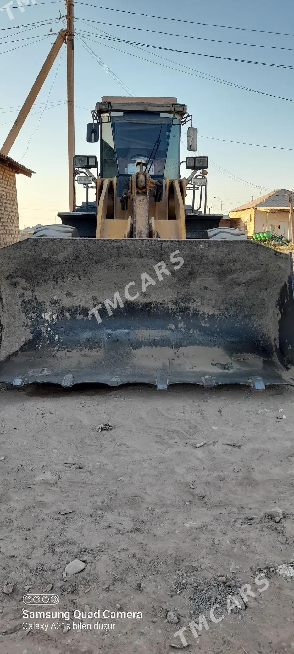 XCMG LW500F 2013 - 400 000 TMT - Ашхабад - img 2