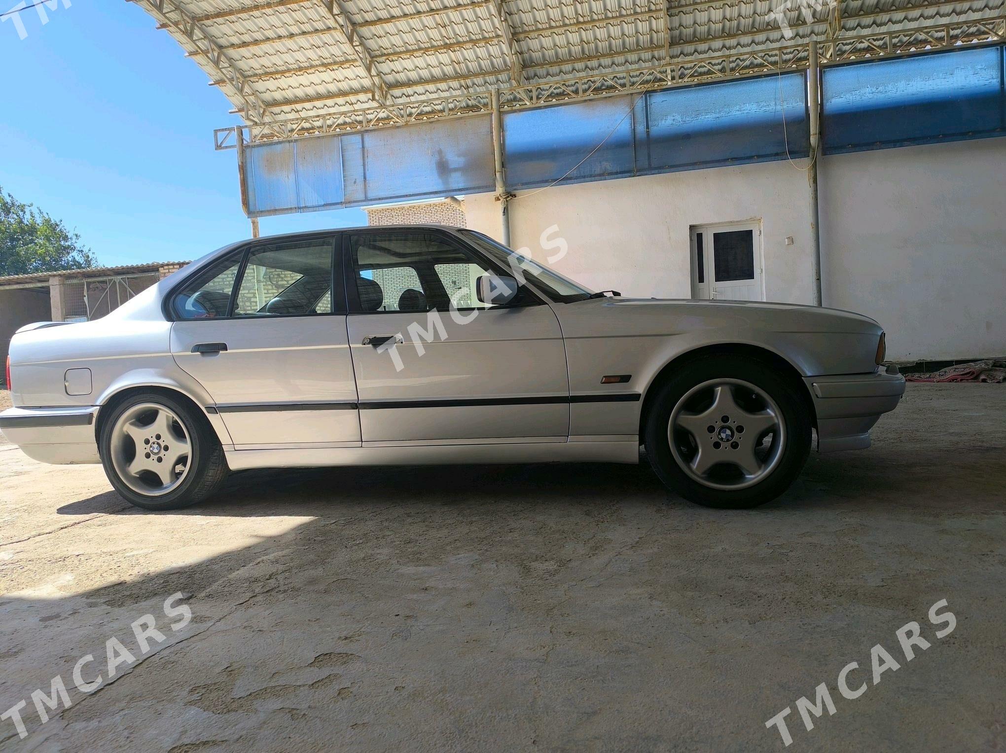 BMW 525 1992 - 68 000 TMT - Бабадайхан - img 2
