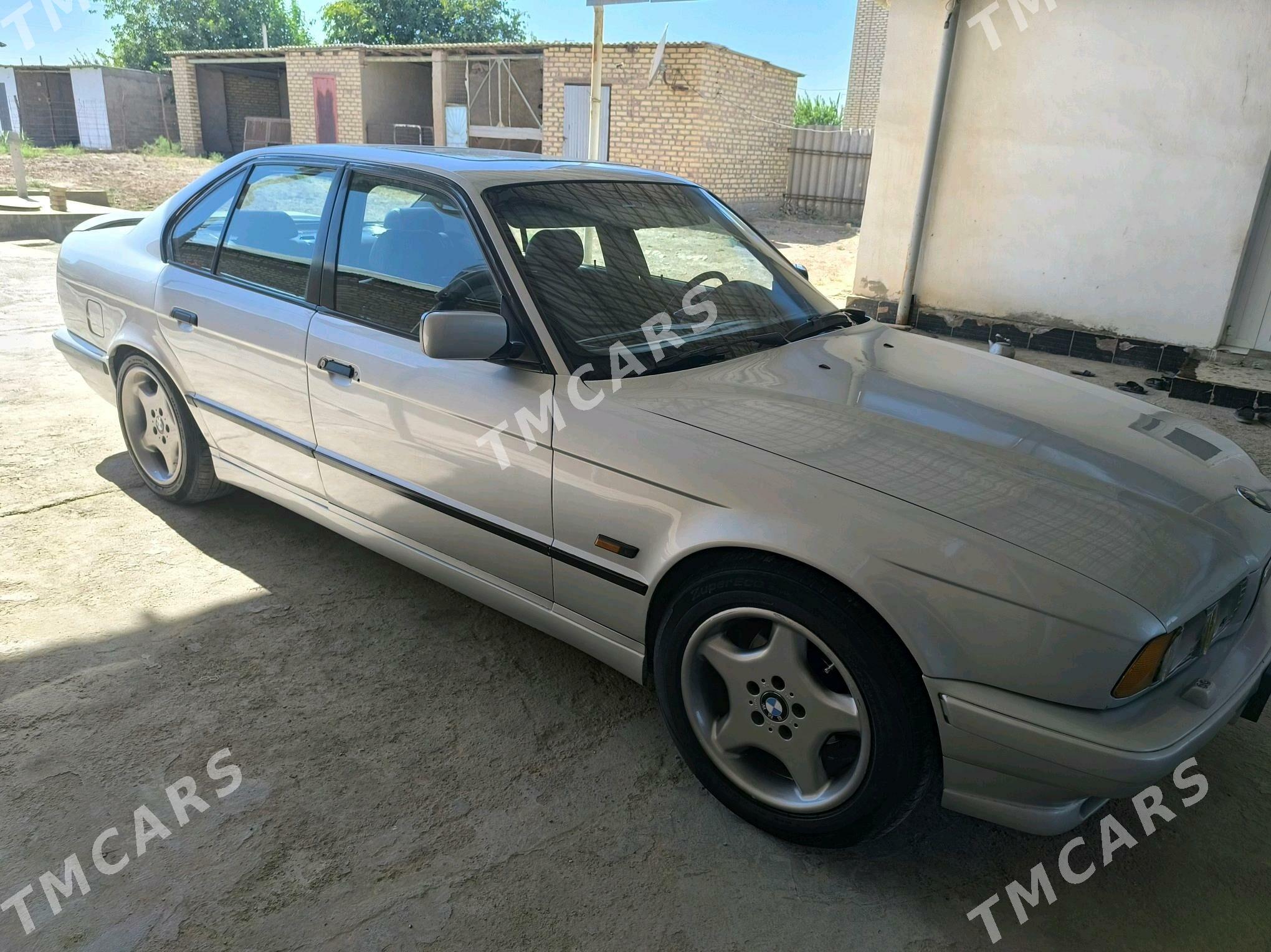 BMW 525 1992 - 68 000 TMT - Бабадайхан - img 3