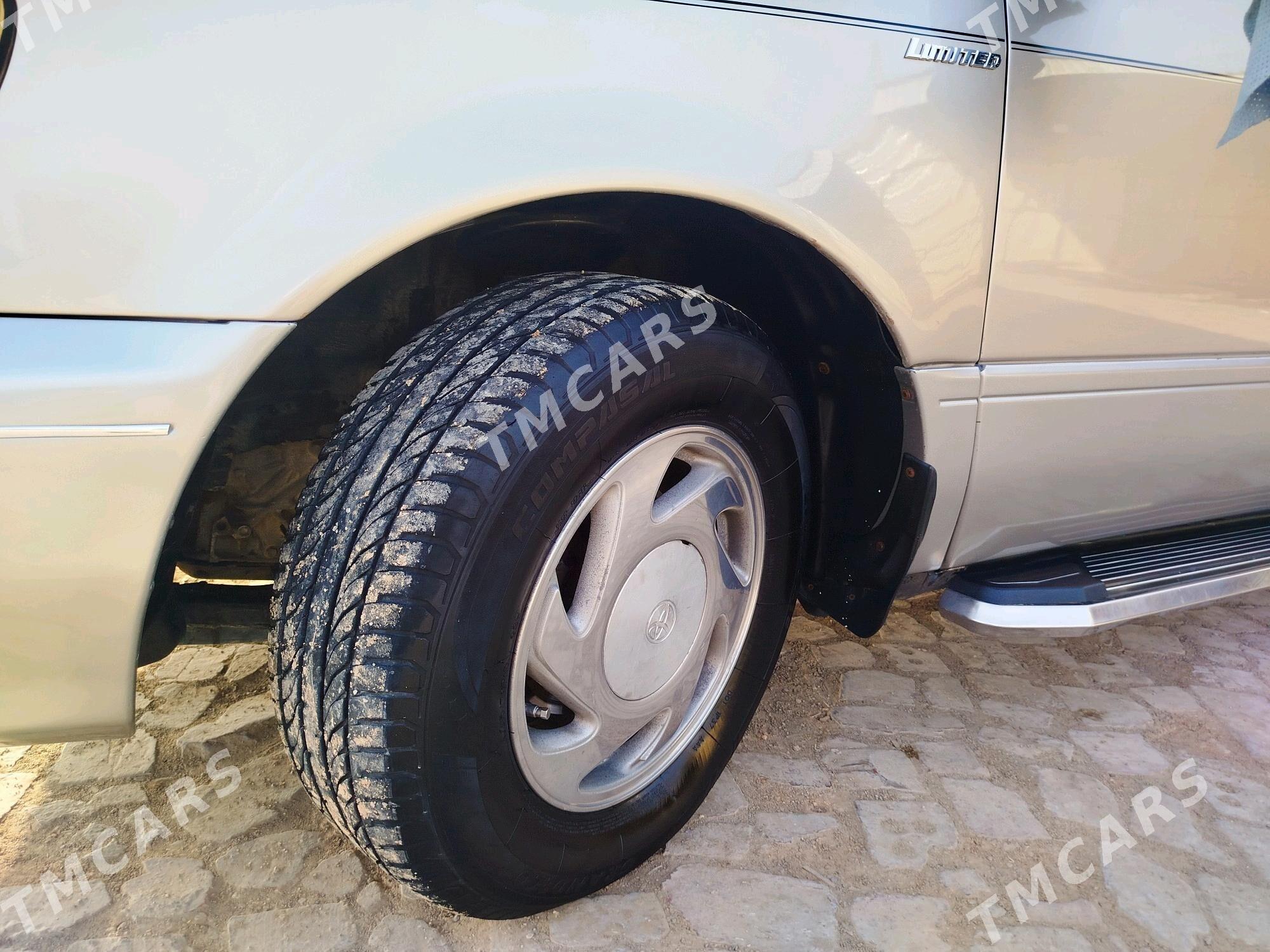 Toyota Sienna 2002 - 160 000 TMT - Сакарчага - img 8