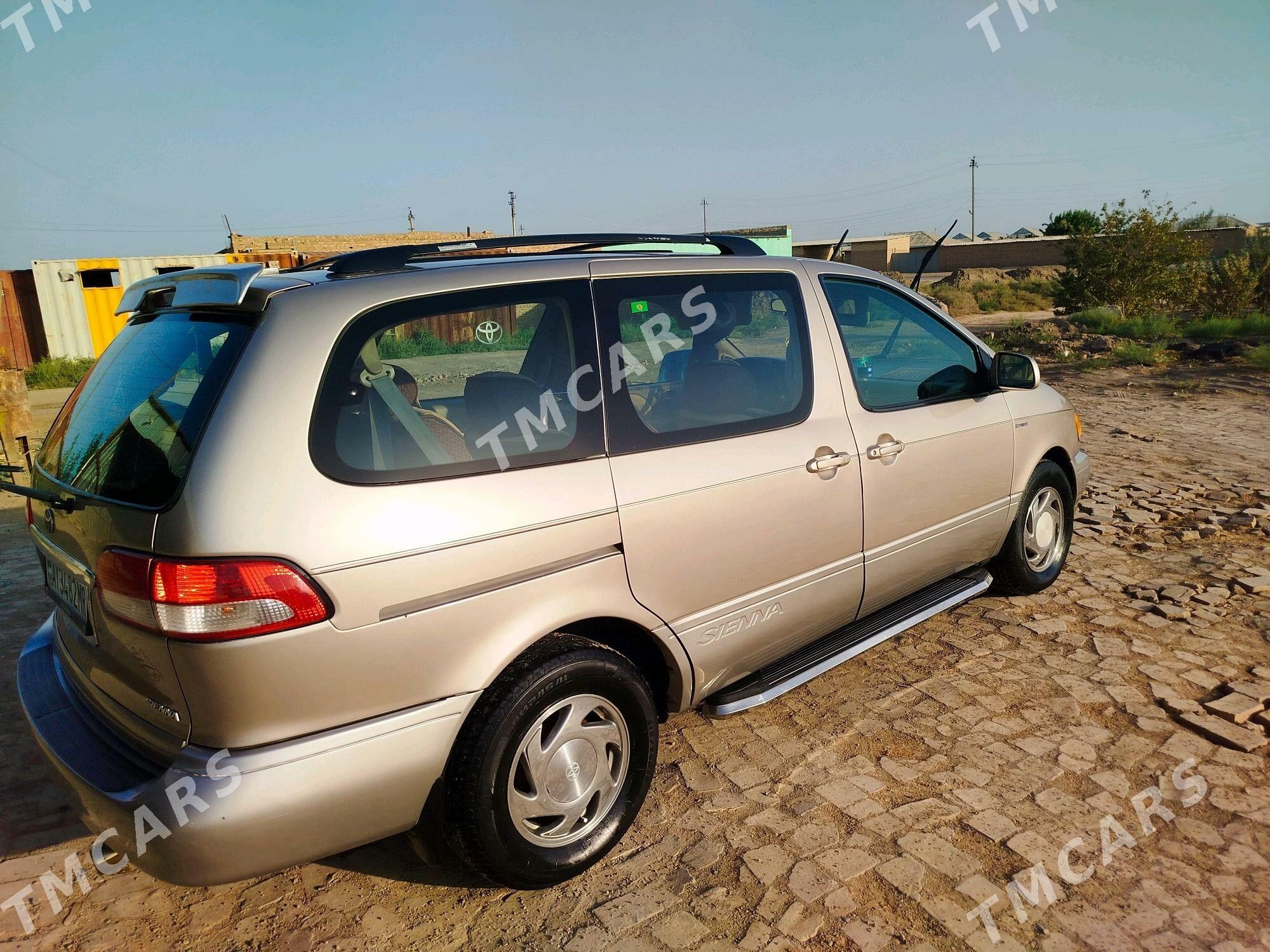 Toyota Sienna 2002 - 160 000 TMT - Сакарчага - img 9
