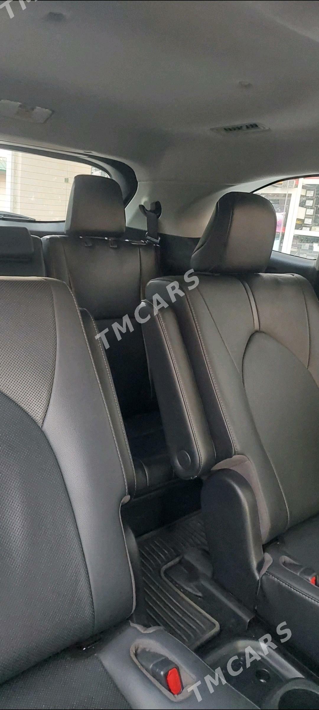 Toyota Highlander 2021 - 499 999 TMT - Туркменабат - img 7