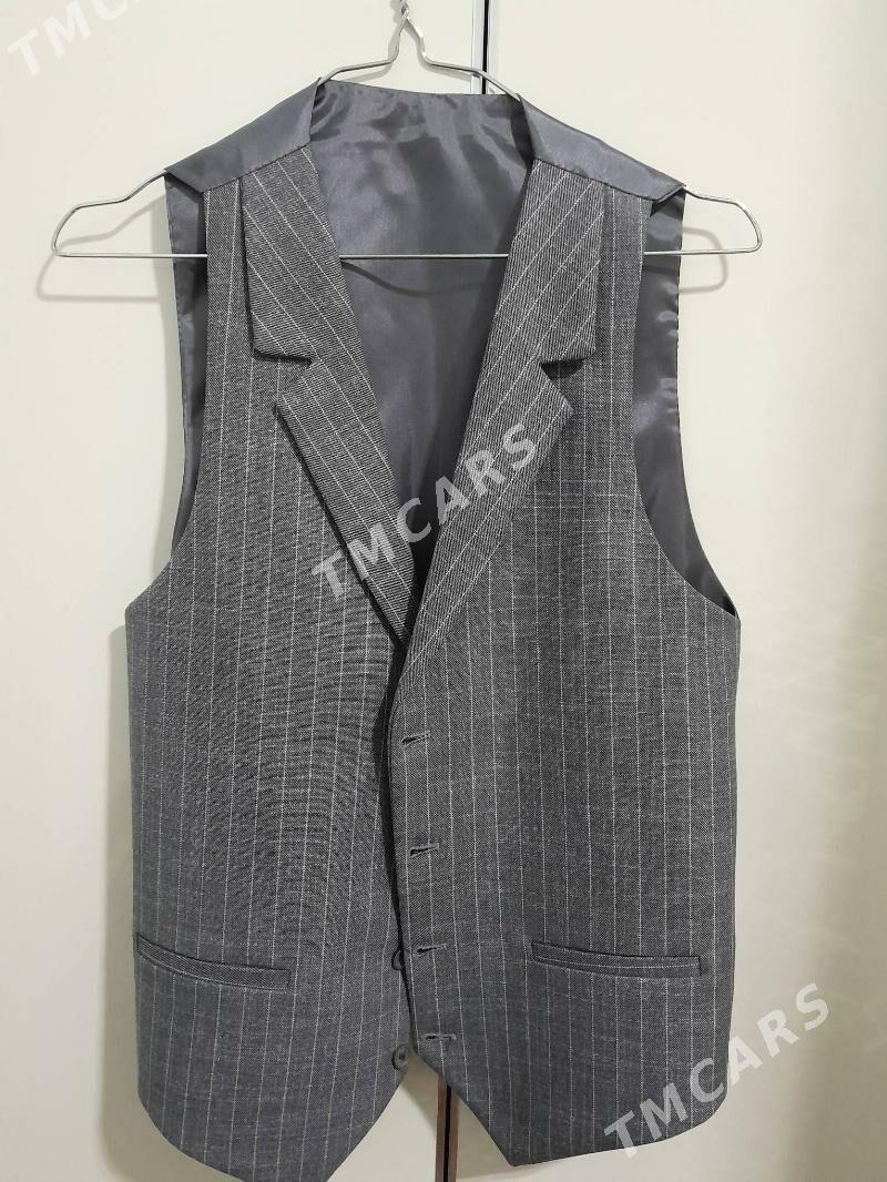 Komplekt kastỳum jalbar. - Теджен - img 4