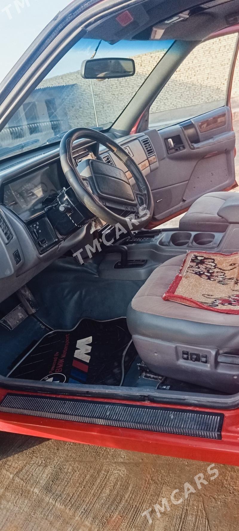 Jeep Grand Cherokee 1995 - 50 000 TMT - Tejen - img 6