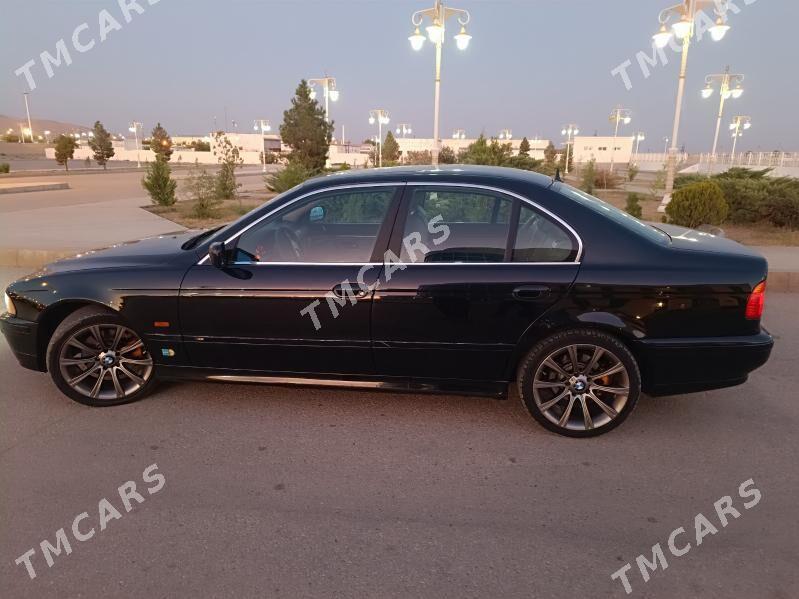 BMW E39 2000 - 110 000 TMT - Балканабат - img 4