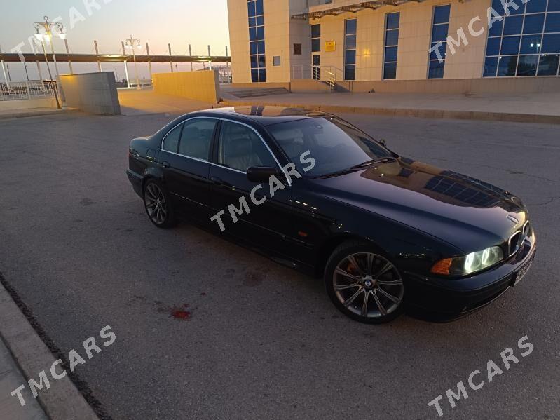 BMW E39 2000 - 110 000 TMT - Балканабат - img 3