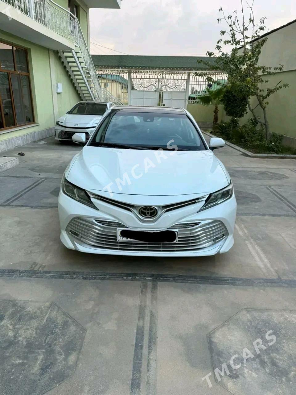 Toyota Camry 2019 - 335 000 TMT - Ашхабад - img 3