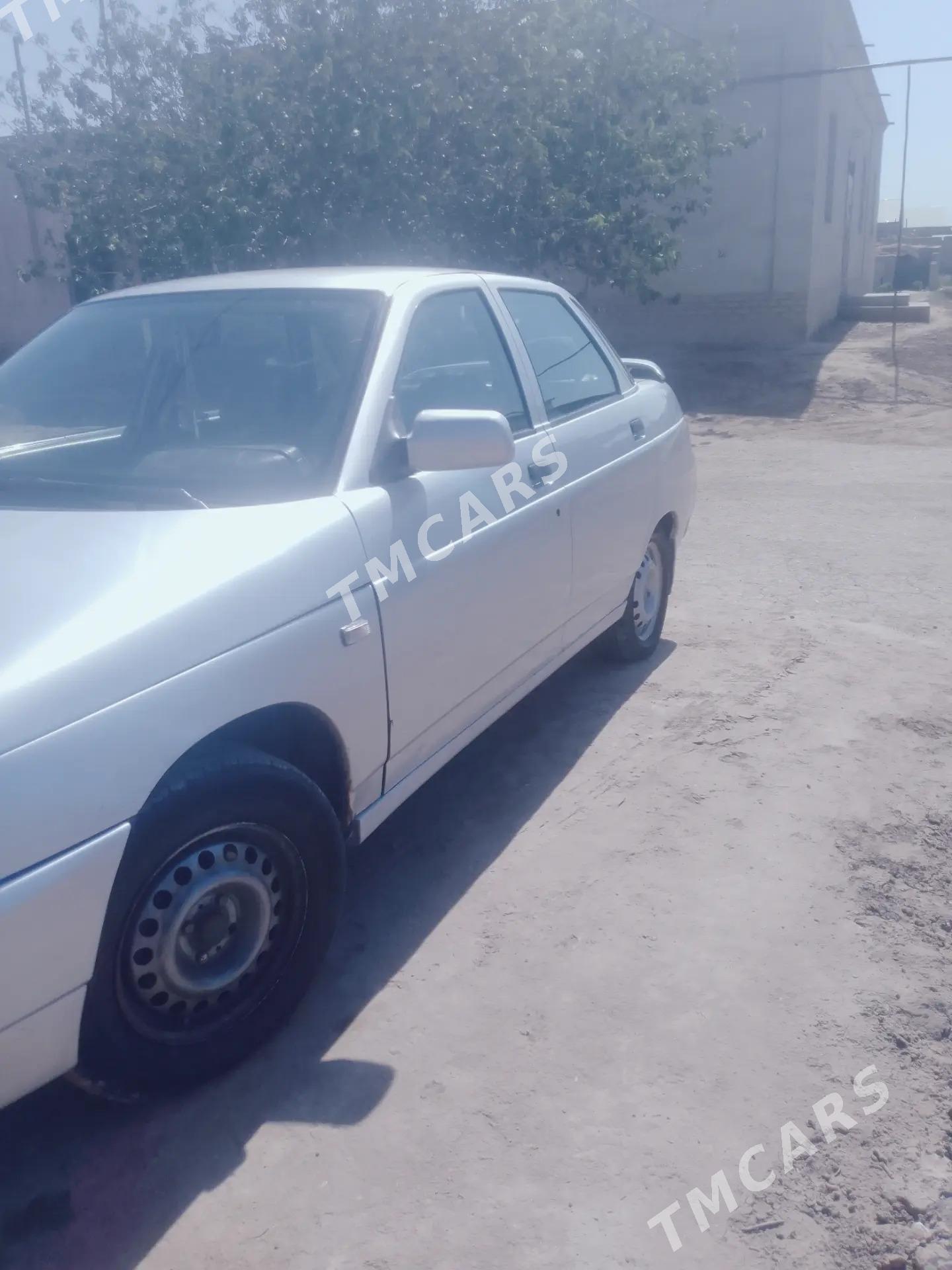 Lada 2110 2004 - 30 000 TMT - Шабатский этрап - img 2