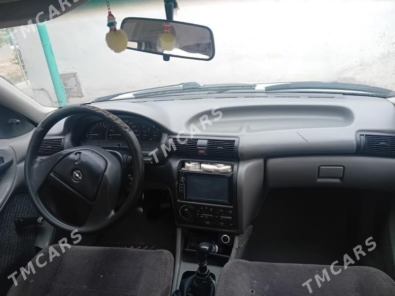 Opel Astra 1993 - 35 000 TMT - Kaka - img 2