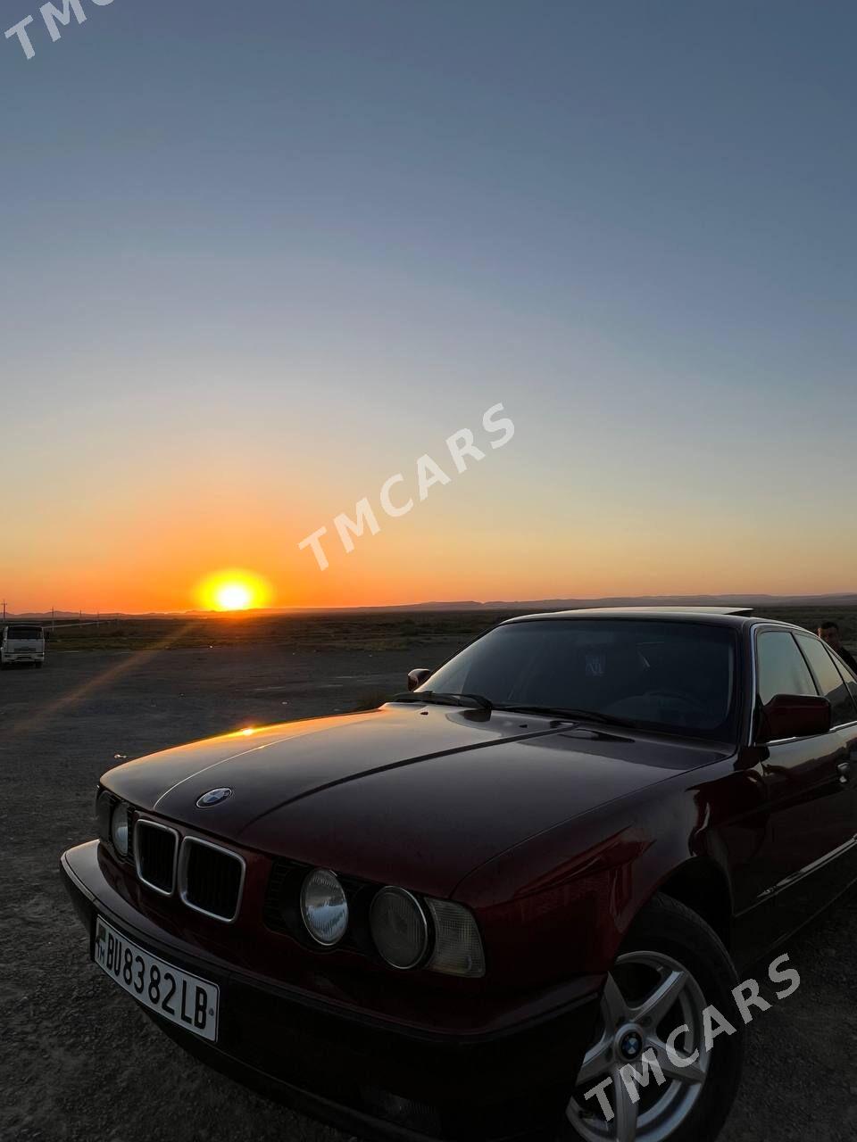 BMW 525 1992 - 80 000 TMT - Койтендаг - img 2