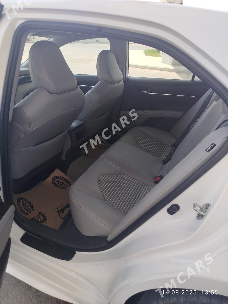 Toyota Camry 2021 - 350 000 TMT - Балканабат - img 6