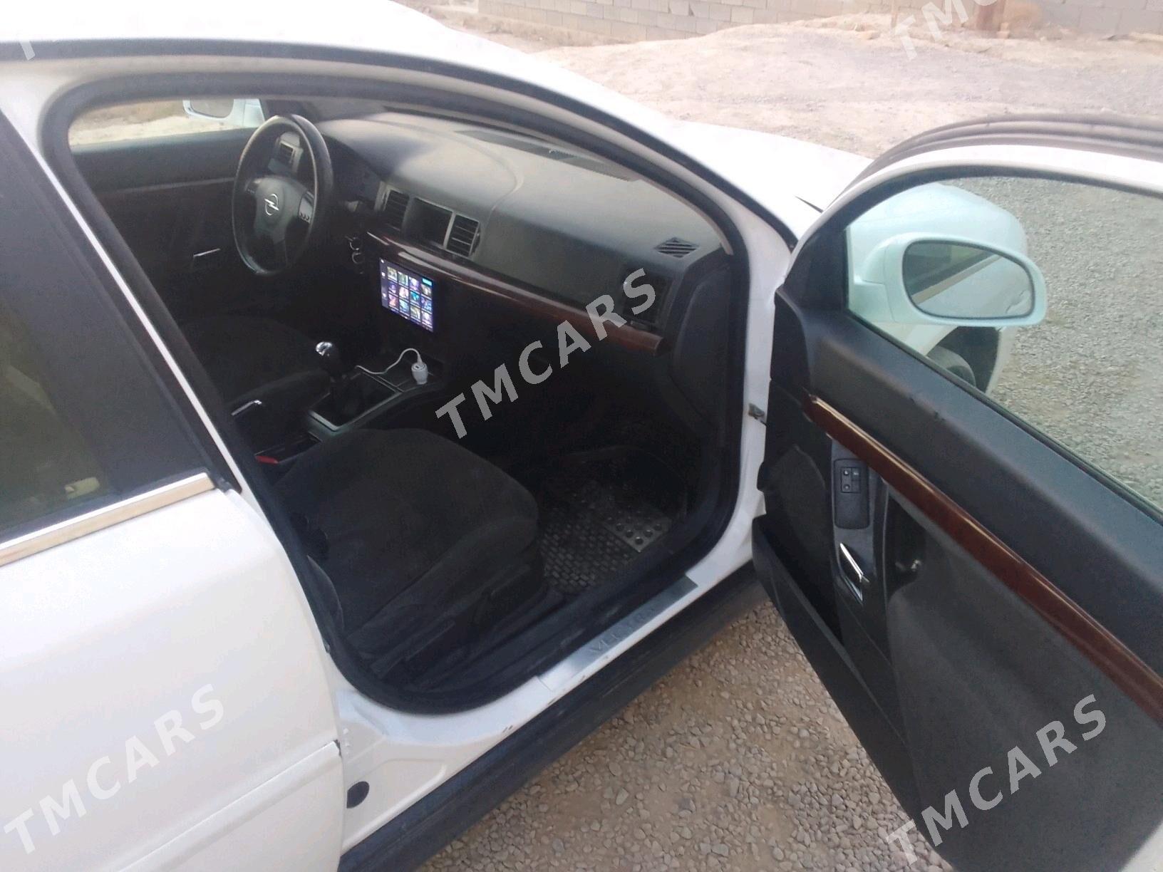 Opel Vectra 2002 - 95 000 TMT - Ак-Бугдайский этрап - img 2