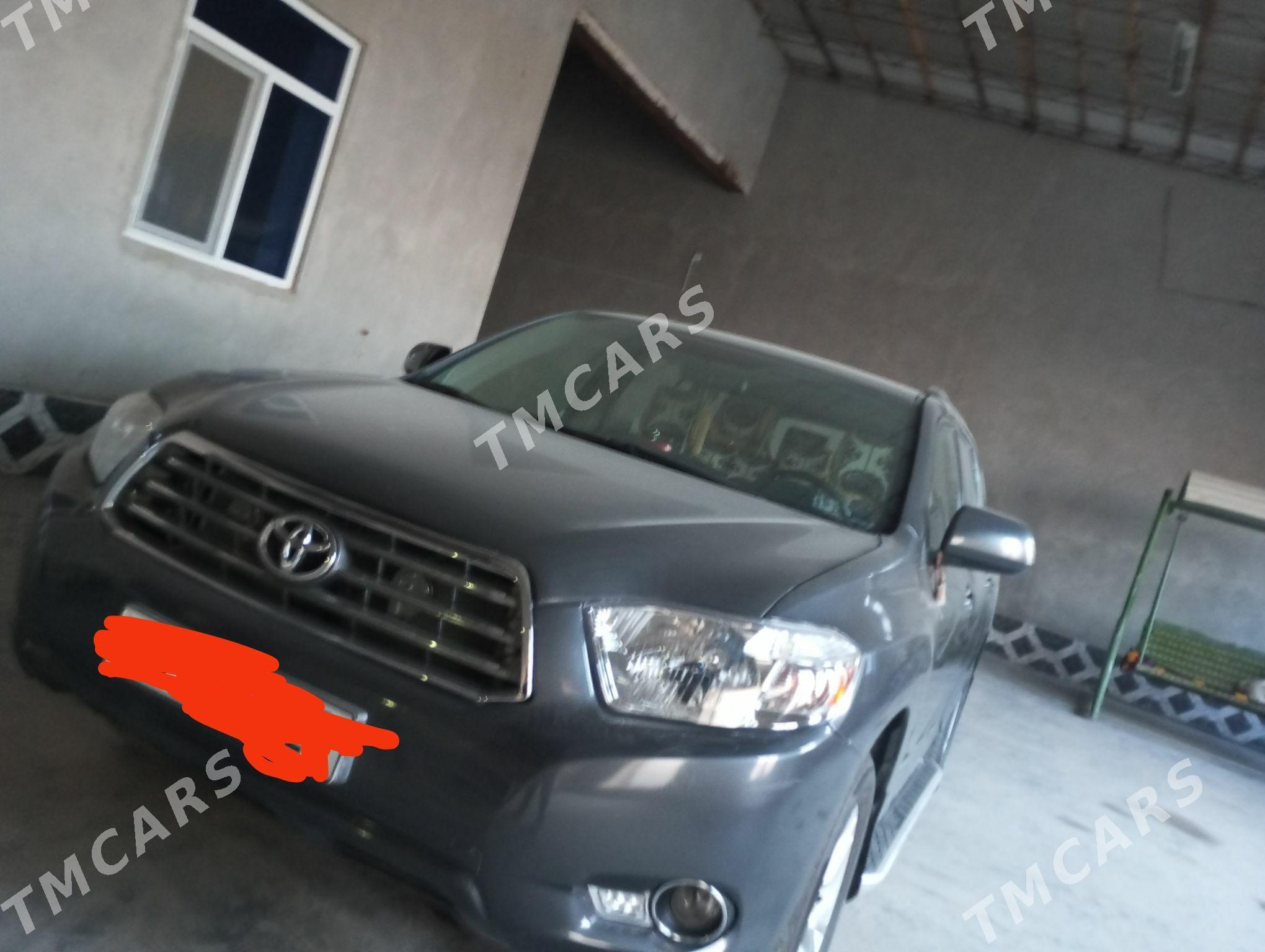 Toyota Highlander 2010 - 300 000 TMT - Чарджоу - img 3