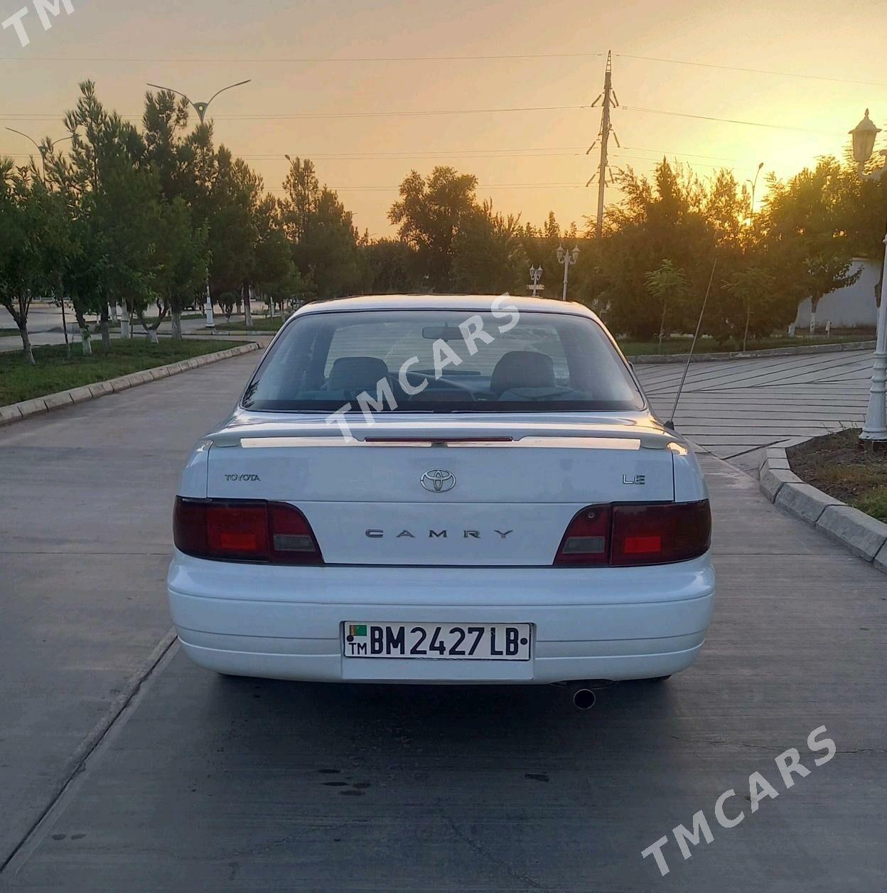 Toyota Camry 1996 - 89 000 TMT - Туркменабат - img 4
