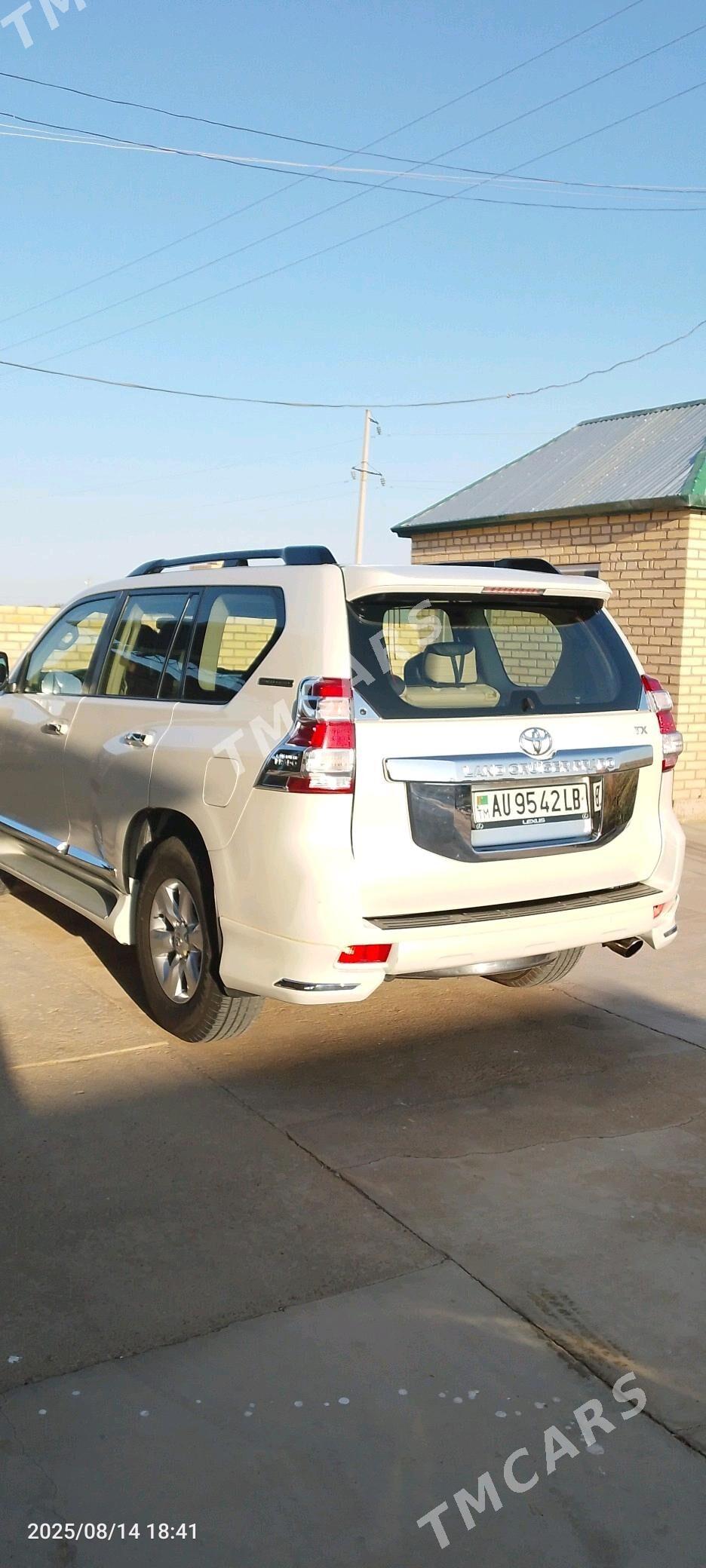 Toyota Land Cruiser Prado 2012 - 600 000 TMT - Туркменабат - img 4