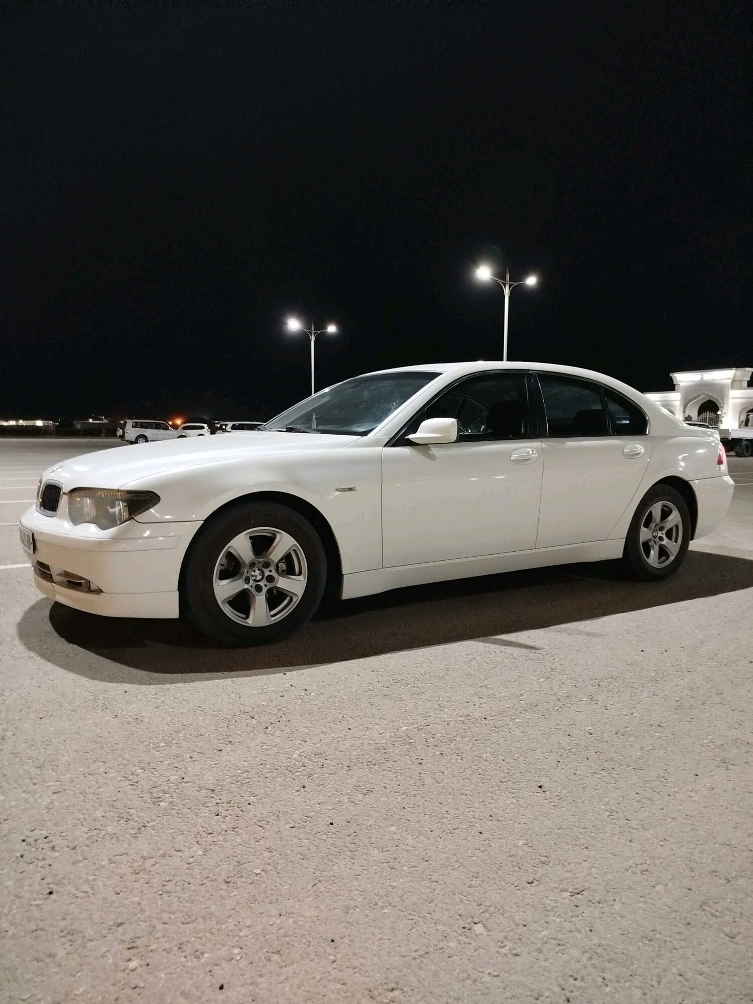 BMW 745 2003 - 170 000 TMT - Балканабат - img 9