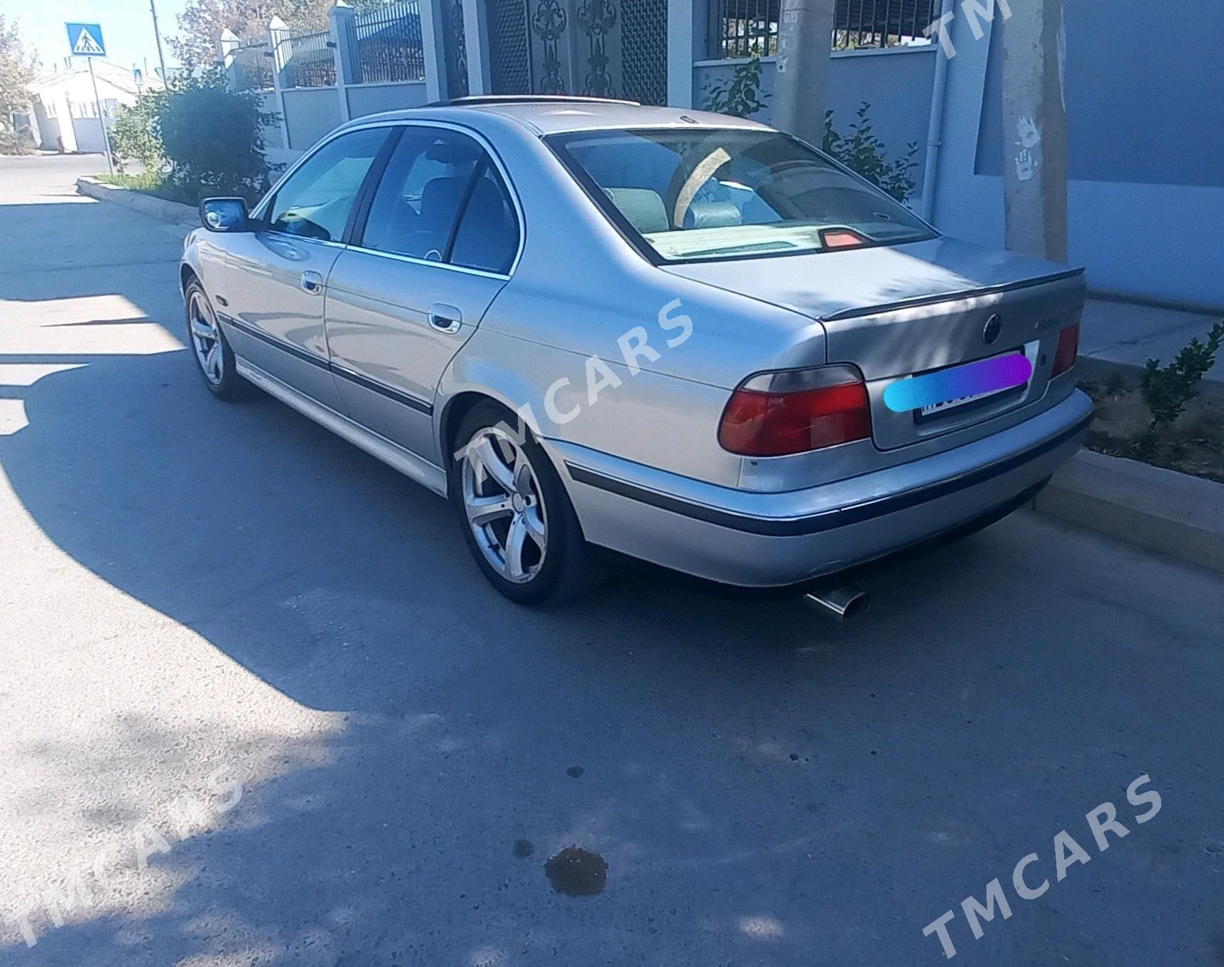 BMW E39 1999 - 84 000 TMT - Ялкым - img 3