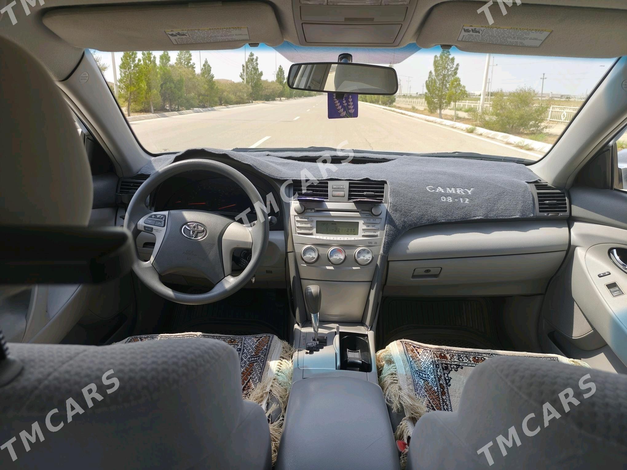 Toyota Camry 2011 - 210 000 TMT - Балканабат - img 2