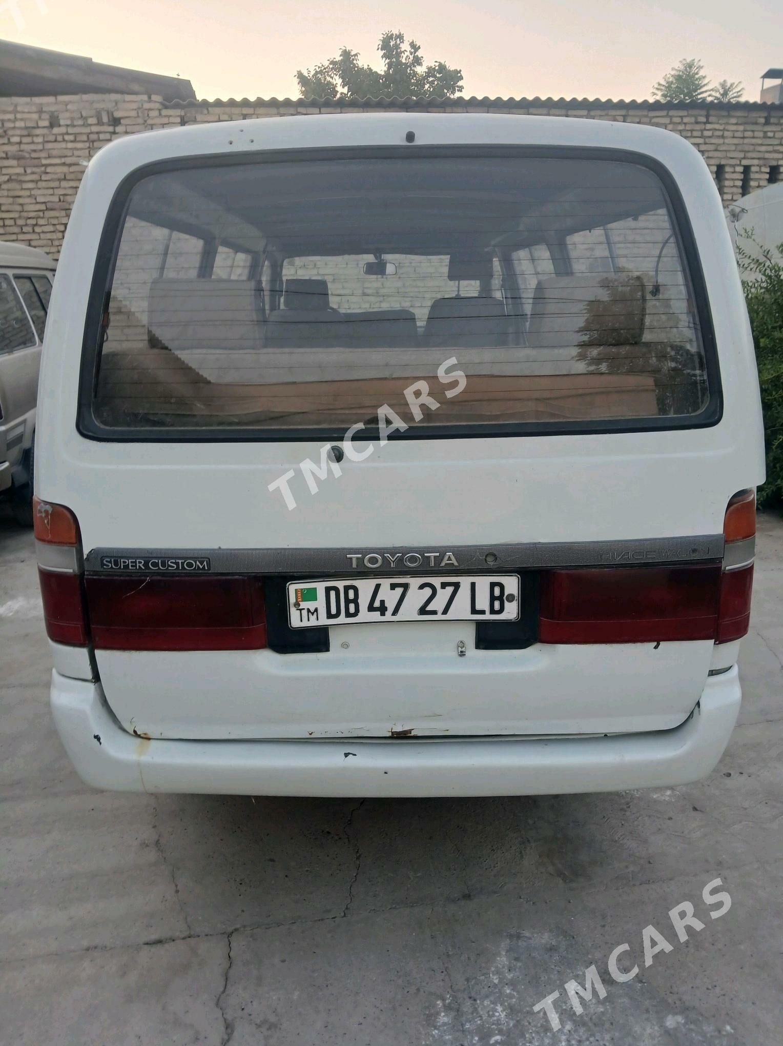 Toyota Hiace 2005 - 80 000 TMT - Saýat - img 5