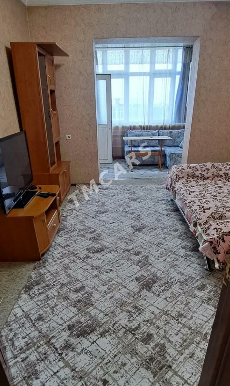 (2381)-MIR1 YUNUS EMRE BAZARYŇ ÝANY 2-KOMNAT 65-KW - Aşgabat - img 2