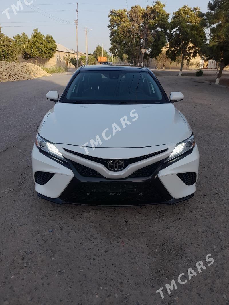 Toyota Camry 2020 - 310 000 TMT - Саят - img 3