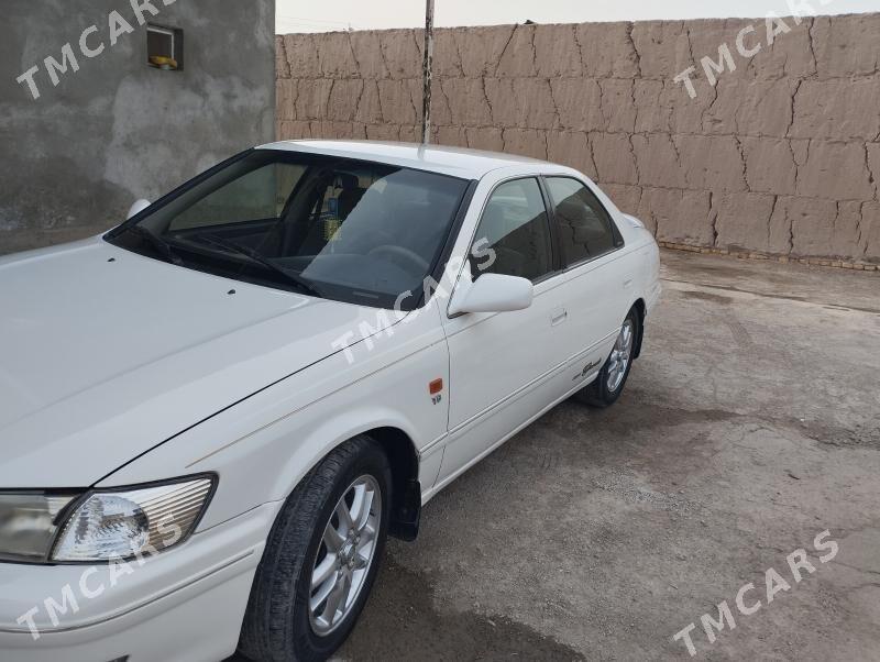 Toyota Camry 2000 - 150 000 TMT - Дашогуз - img 6