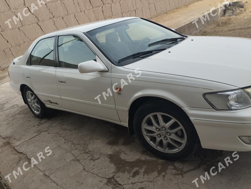Toyota Camry 2000 - 150 000 TMT - Дашогуз - img 5