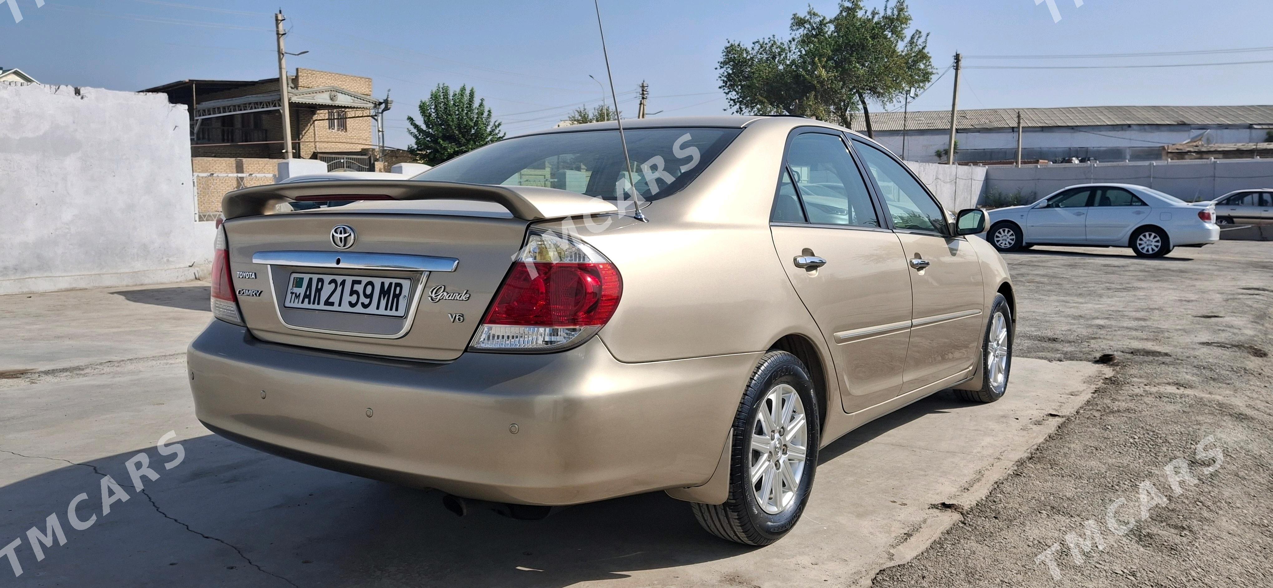 Toyota Camry 2005 - 225 000 TMT - Mary - img 3