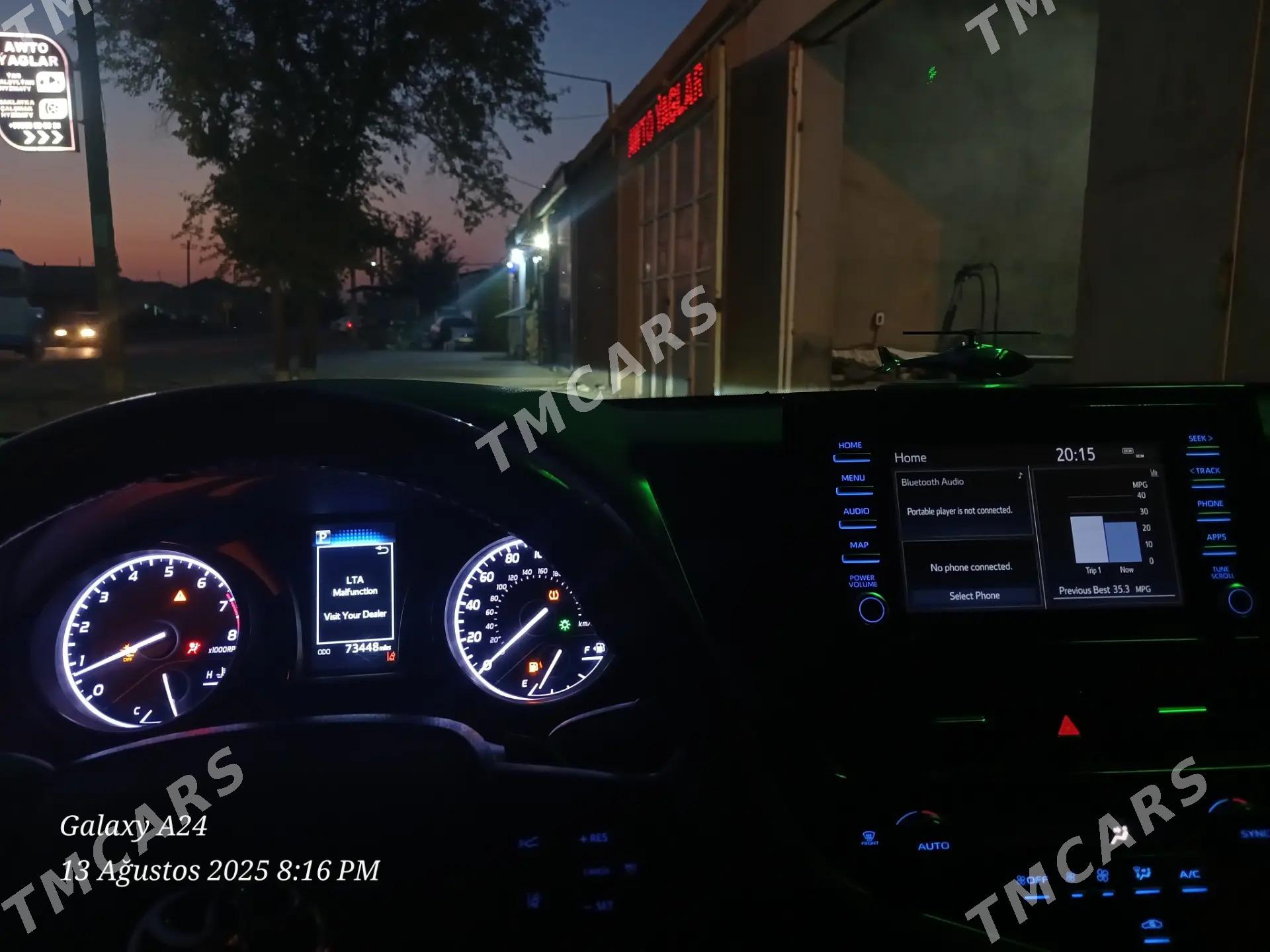 Toyota Camry 2022 - 300 000 TMT - Мары - img 8