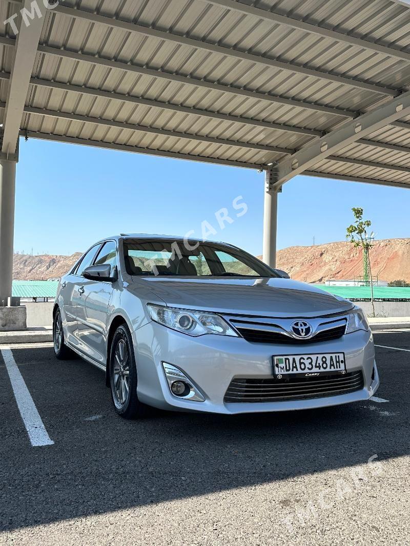 Toyota Camry 2013 - 238 000 TMT - Туркменбаши - img 2