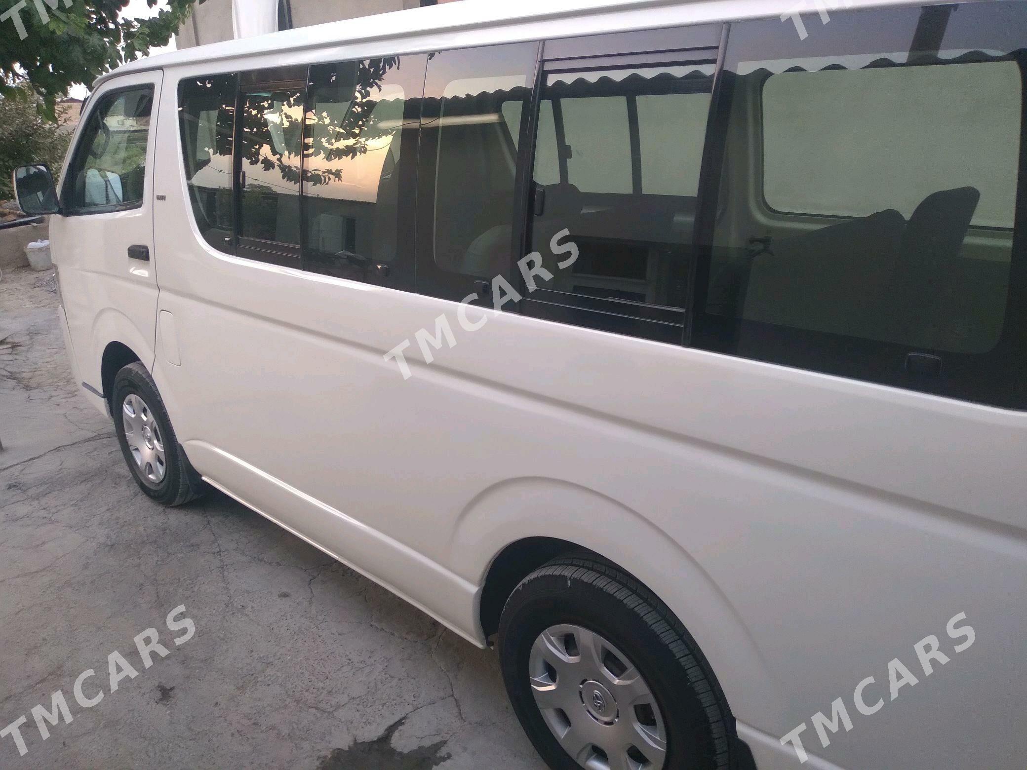 Toyota Hiace 2005 - 250 000 TMT - Gökdepe - img 3