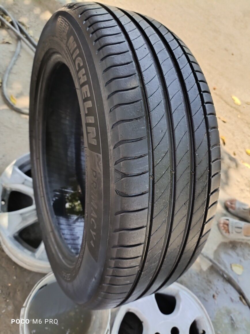 225 55 17 Michelin Teker 700 TMT - Bedew - img 1