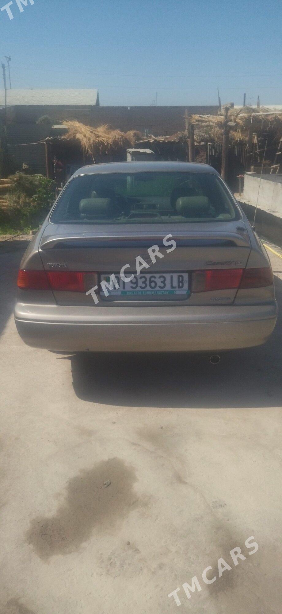 Toyota Camry 1999 - 135 000 TMT - Farap - img 2