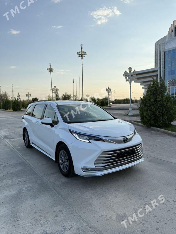 Toyota Sienna 2022 - 465 000 TMT - Дашогуз - img 6