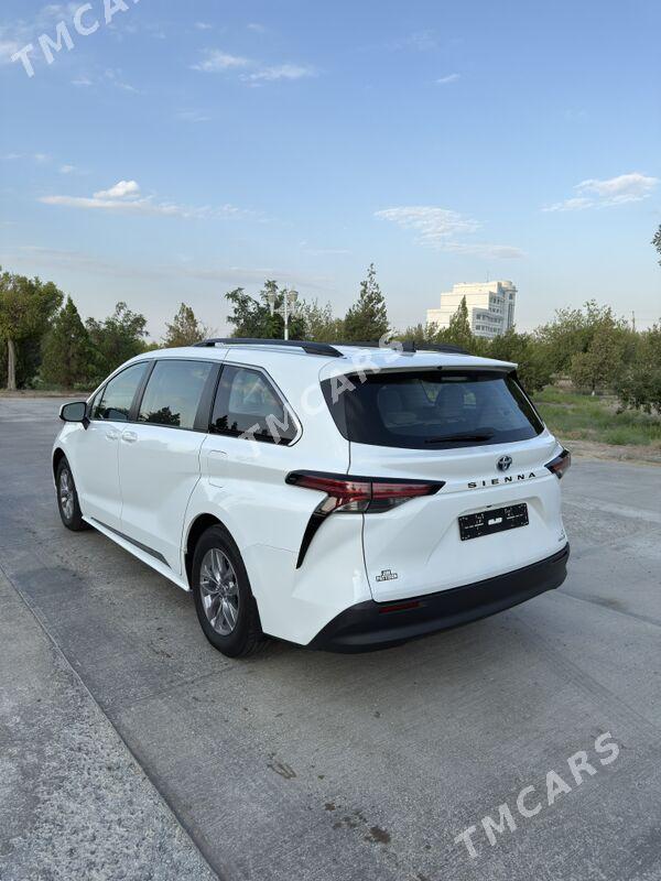 Toyota Sienna 2022 - 465 000 TMT - Дашогуз - img 7