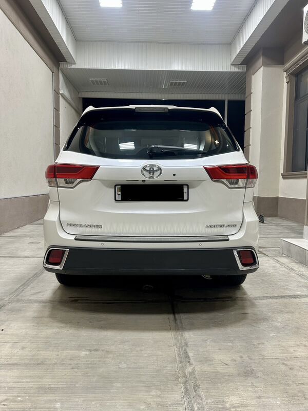 Toyota Highlander 2017 - 520 000 TMT - Aşgabat - img 5