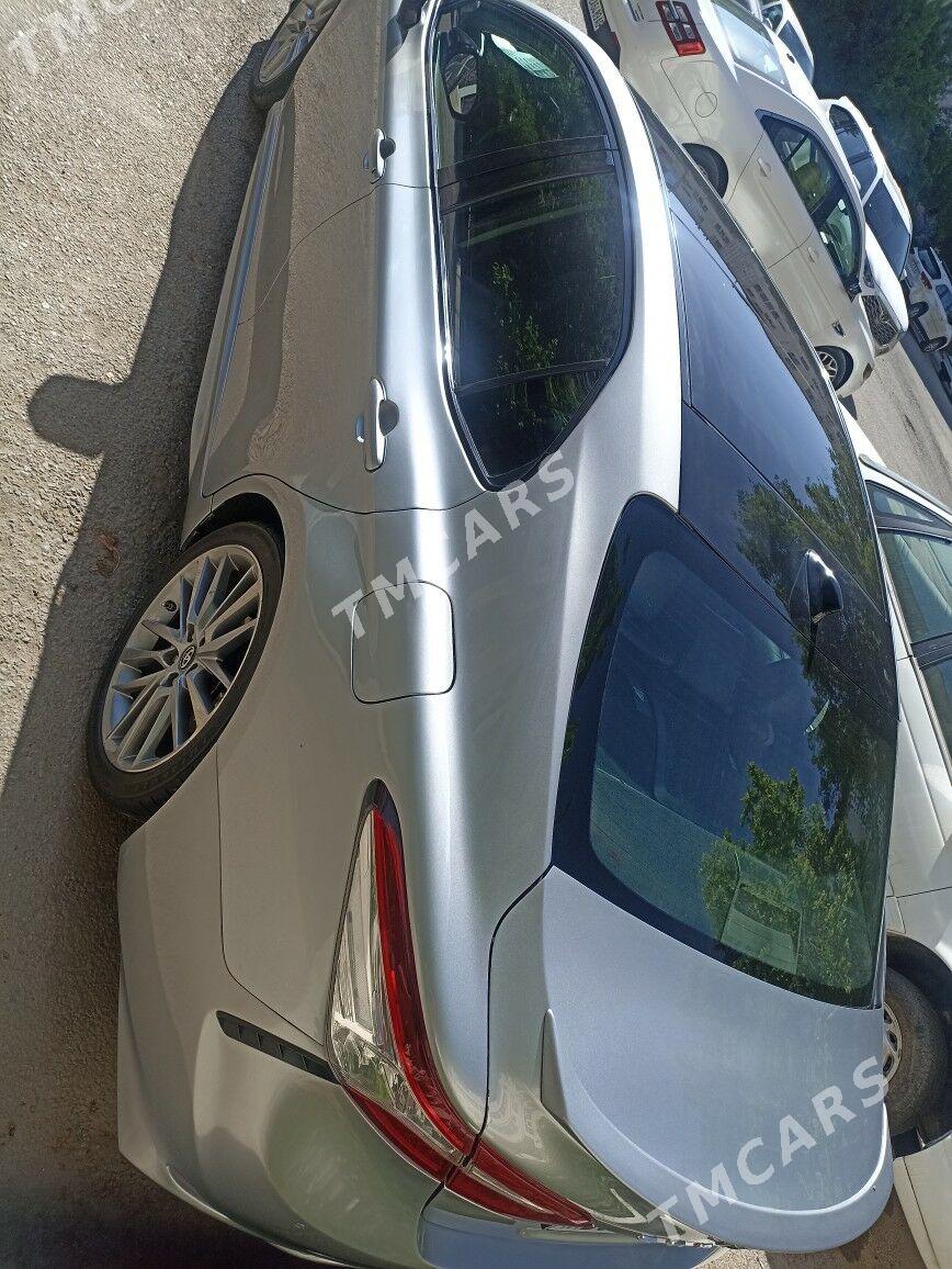 Toyota Camry 2018 - 310 000 TMT - Ашхабад - img 3