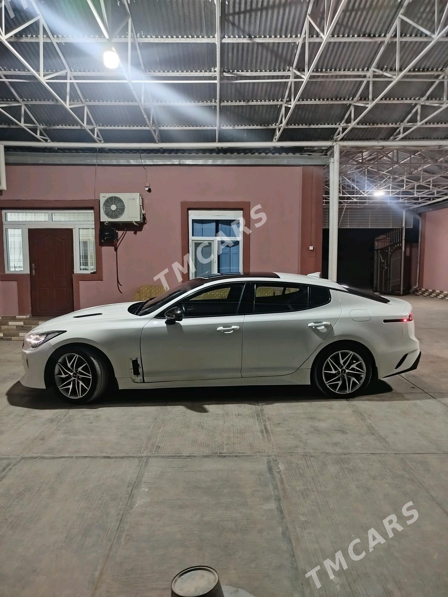 Kia Stinger 2022 - 400 000 TMT - Мары - img 8