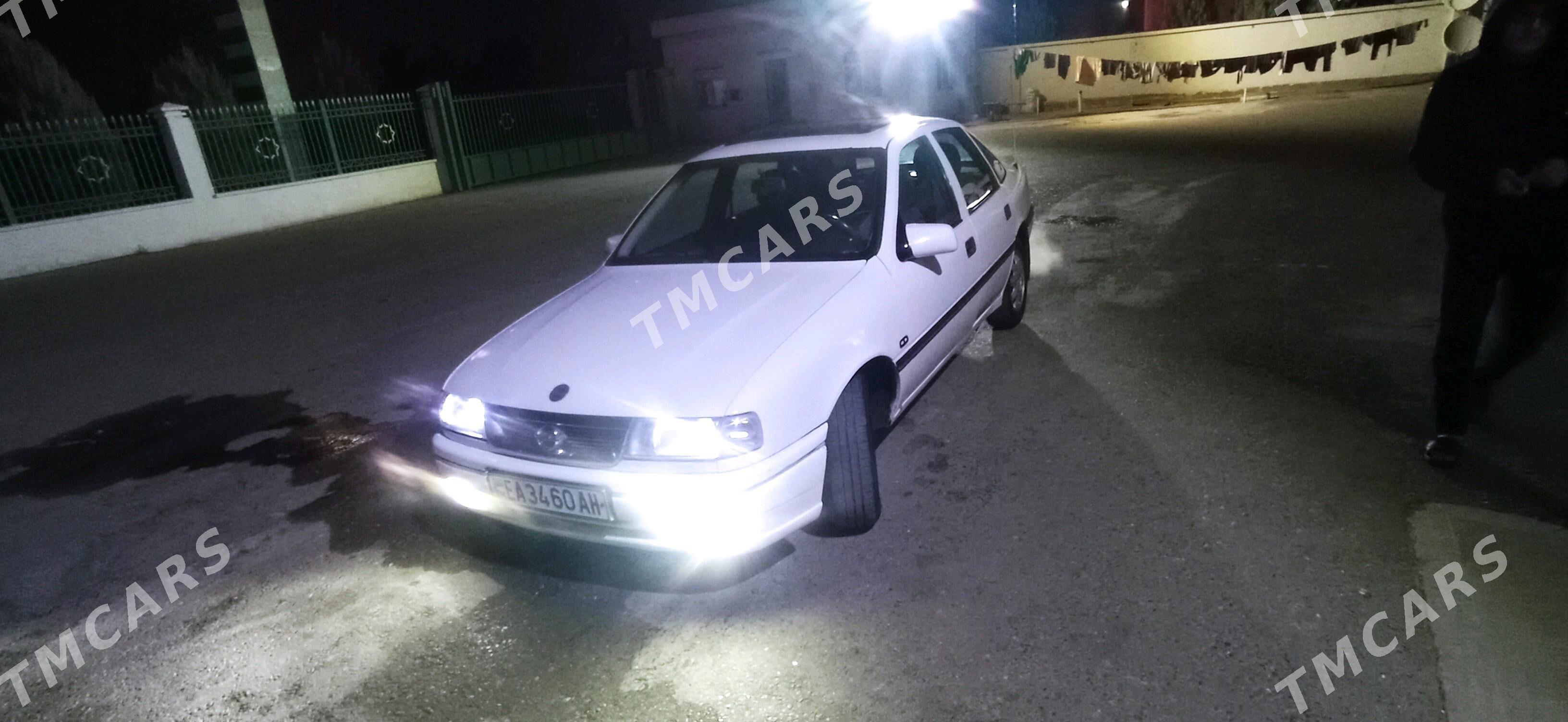 Opel Vectra 1991 - 32 000 TMT - Бахарден - img 8